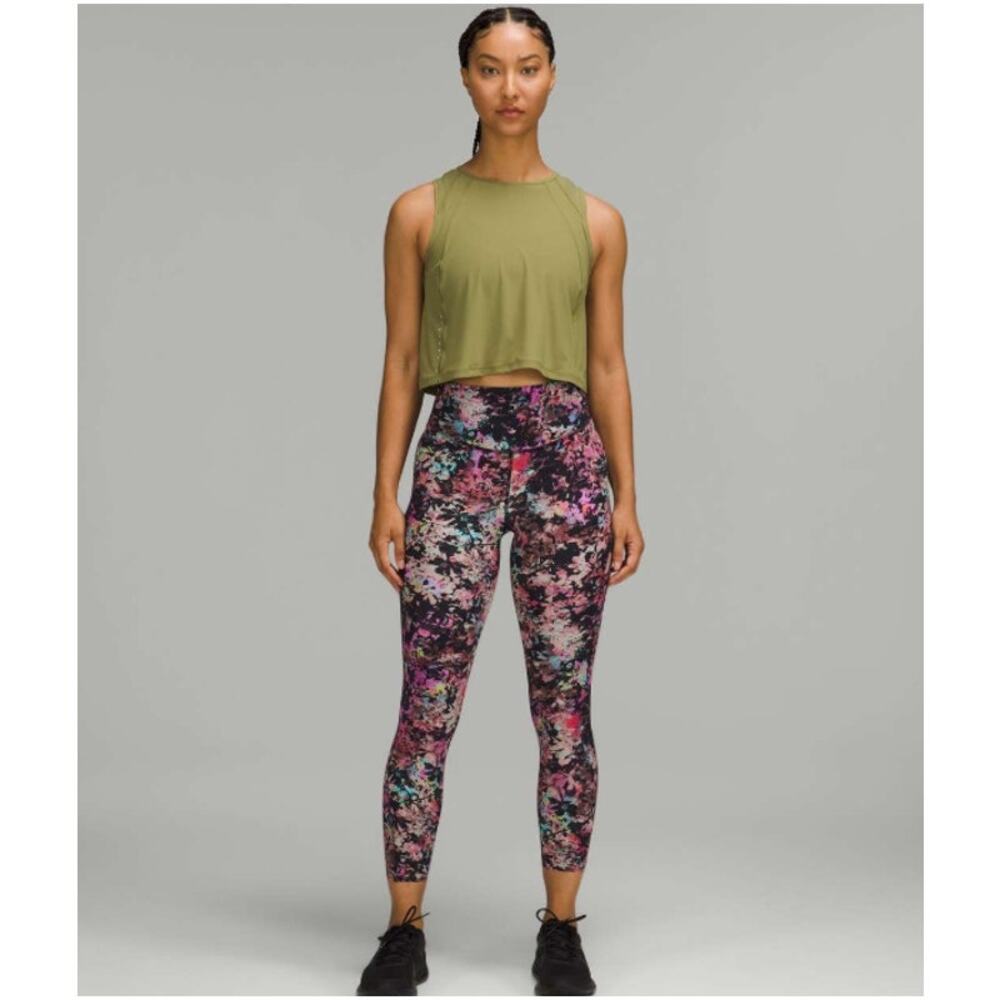 Lululemon Women's Base Pace High-Rise Tight 25" Floral Black Pink Leggings Sz 6